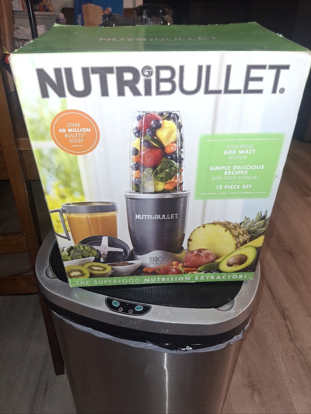 NutriBullet 12-Piece Blender Set - Gray